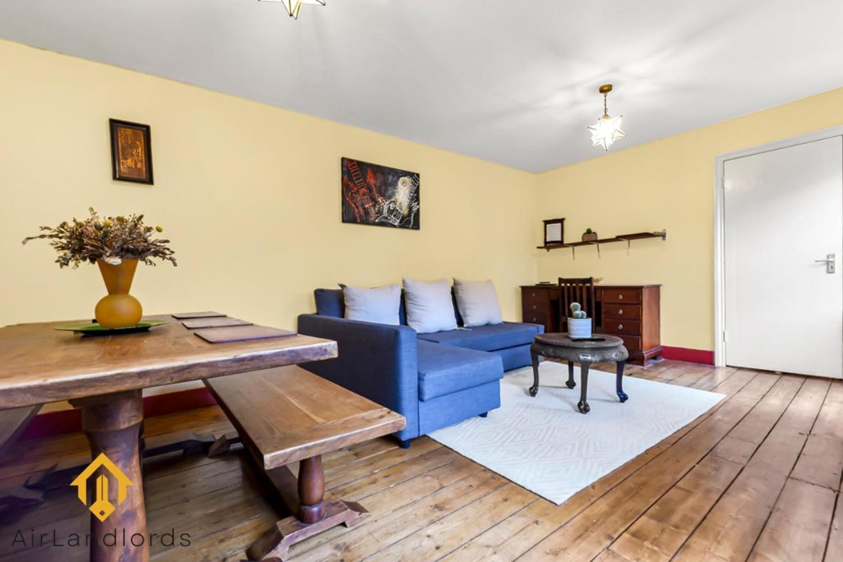 Peaceful 2-Bedroom Flat Near Queens Park Station Лондон Екстер'єр фото